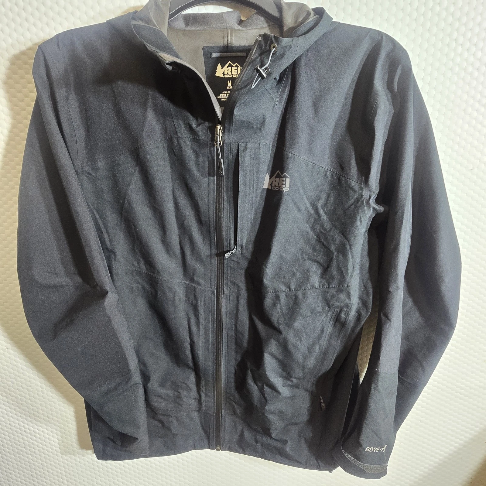 REI Co-op XeroDry GTX Gore Tex Rain Jacket Mens Sz Medium Hiking Hooded