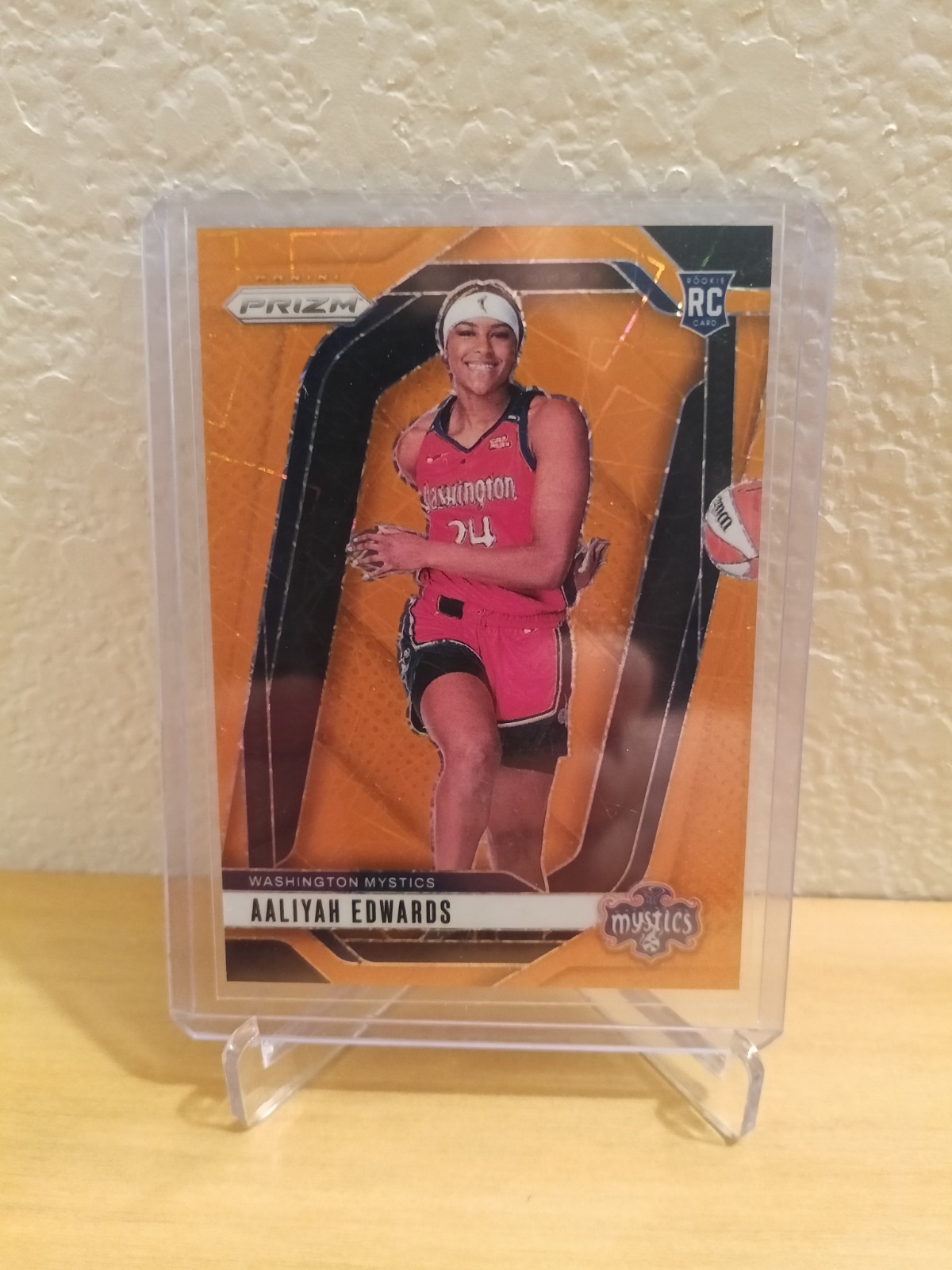 2024 Panini Prizm WNBA - Aaliyah Edwards #142 - Orange Velocity Prizm