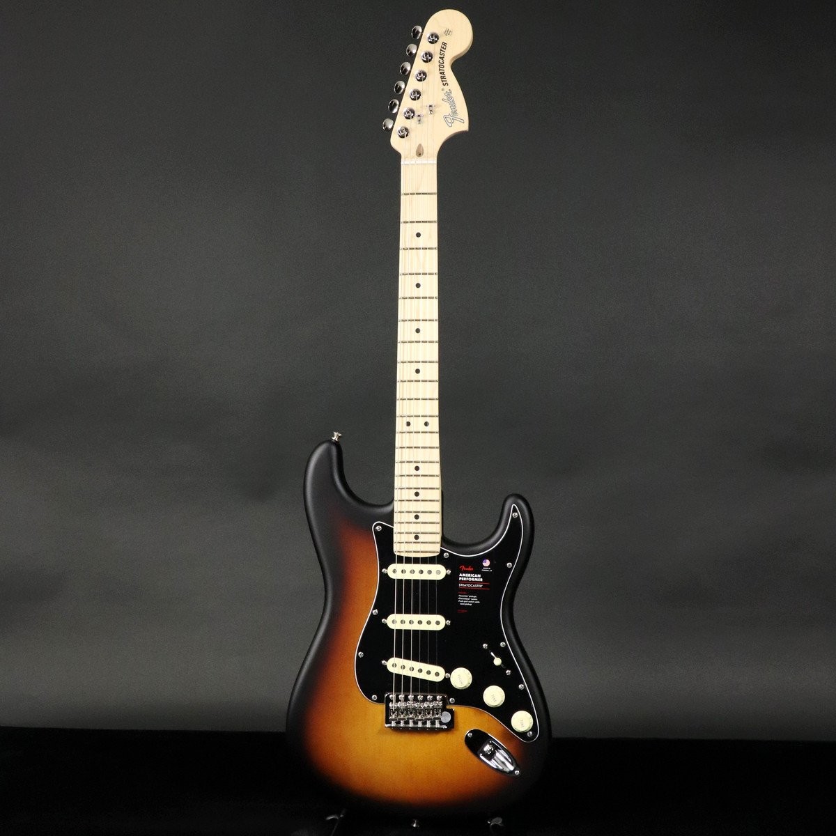 Fender FSR American Performer Pine Stratocaster 2-Color Sunburst