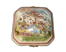 Porcelain de Paris for National Trust Cliveden Jewelry Trinket Box 1400/2500