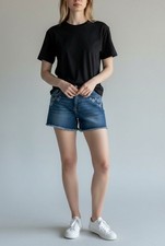 Maurices Denim Cutoff Shorts Size 9/10 With Embroidered Pockets Frayed Hem - C