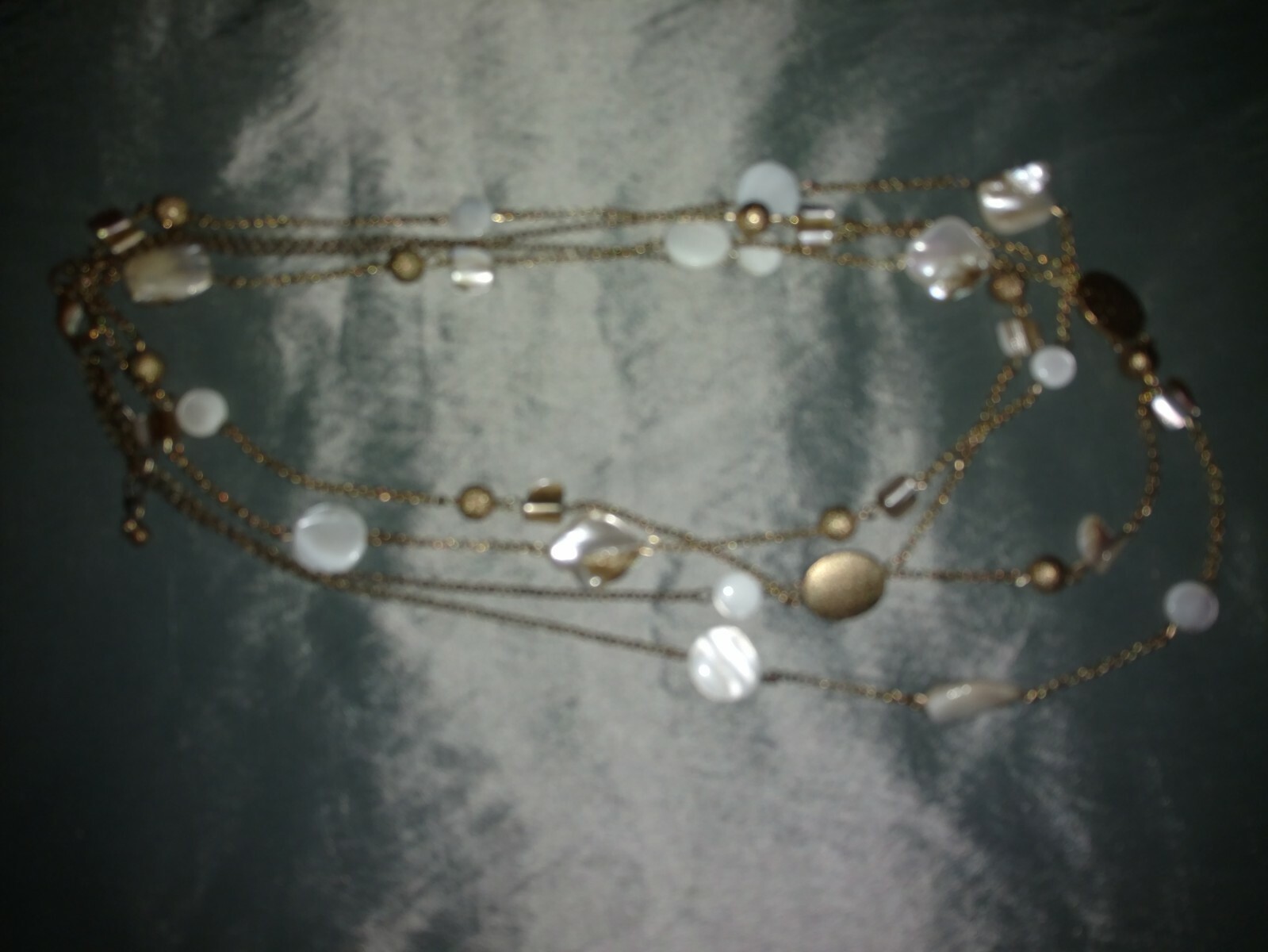 Double long strands with Abalone shell, mother of… - image 1