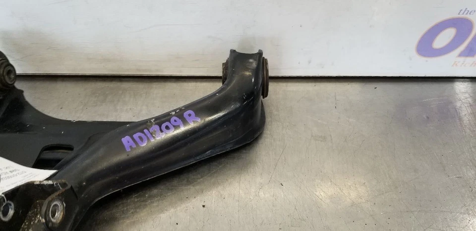 93 GMC TYPHOON BRAZO DE CONTROL INFERIOR PASAJERO DELANTERO DERECHO Foto 4 de 4