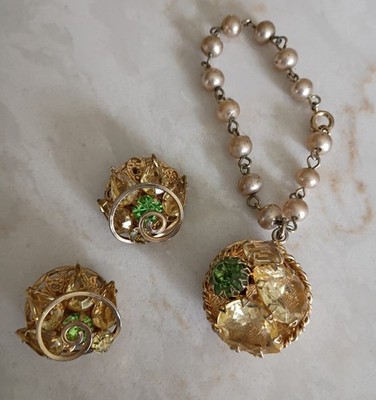 VINTAGE Fruit Salad Style Cluster Rhinestone Pearl Bracelet  & Clip Earring Set