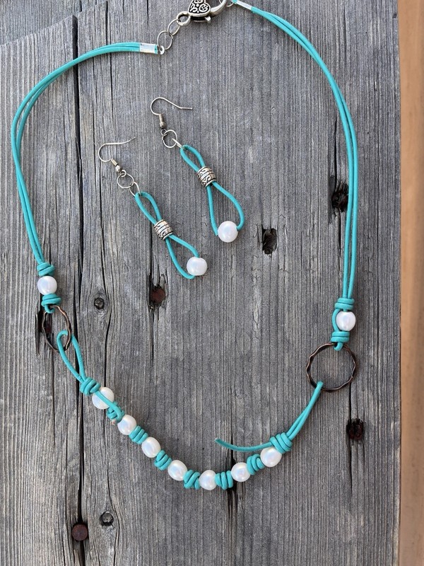 Handcrafted Turquoise Leather Pearl Necklace/Earrings Free Shipping Made In USA
