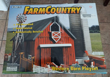 2000 ERTL Farm Country Pre-Decorated Western Barn Playset 1:64 12195 Pre-owned