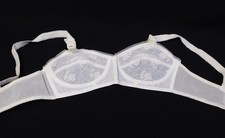 Vintage Women's 1950s Nylon Lycra Spandex White Floral Lace Bra 32AA