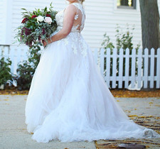Wedding dress