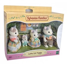  Sylvanian Family Latte Cat Family