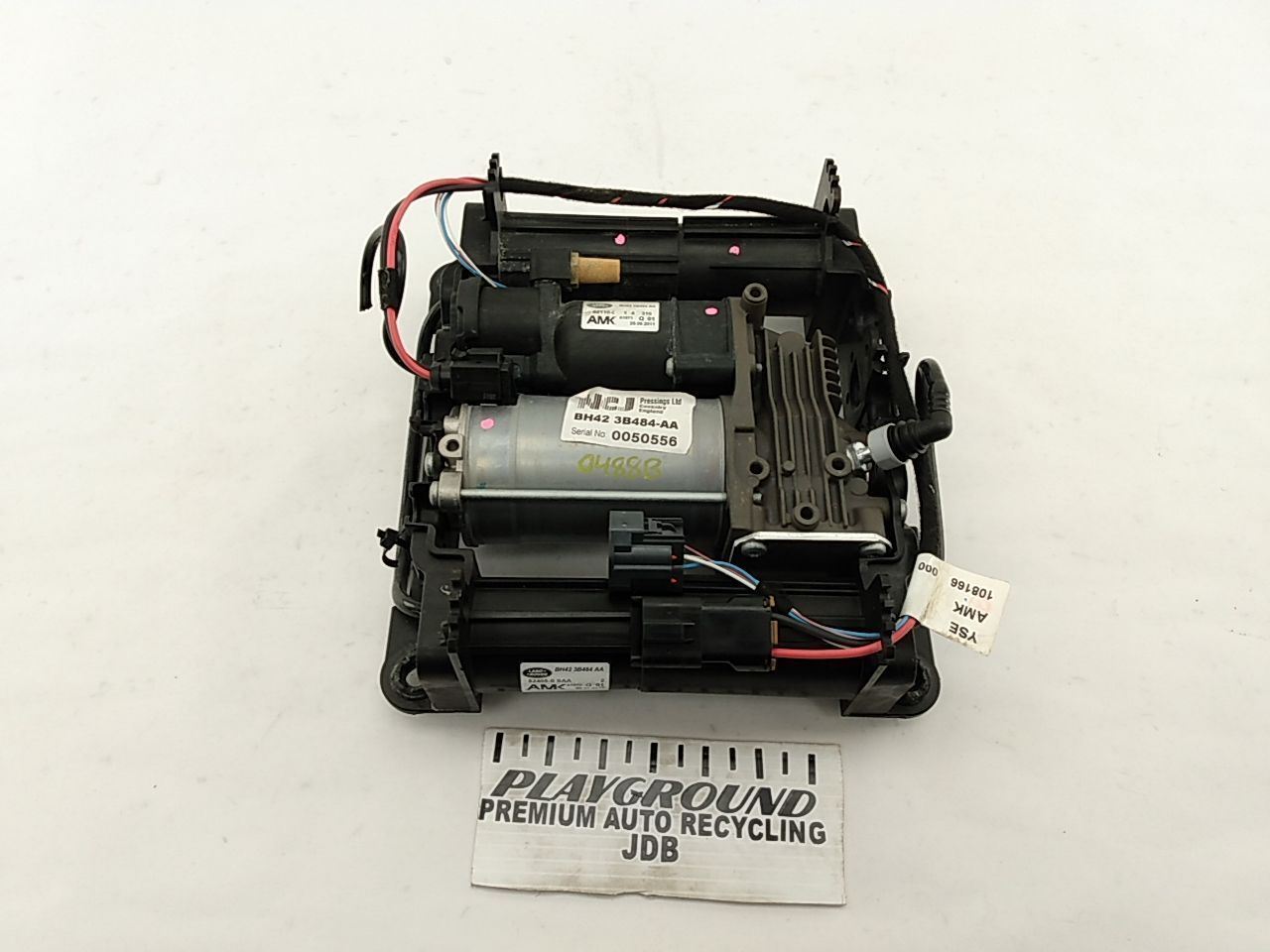 Range Rover HSE L322 Air Suspension Compressor Pump Leveling Fits 2006-2012 06