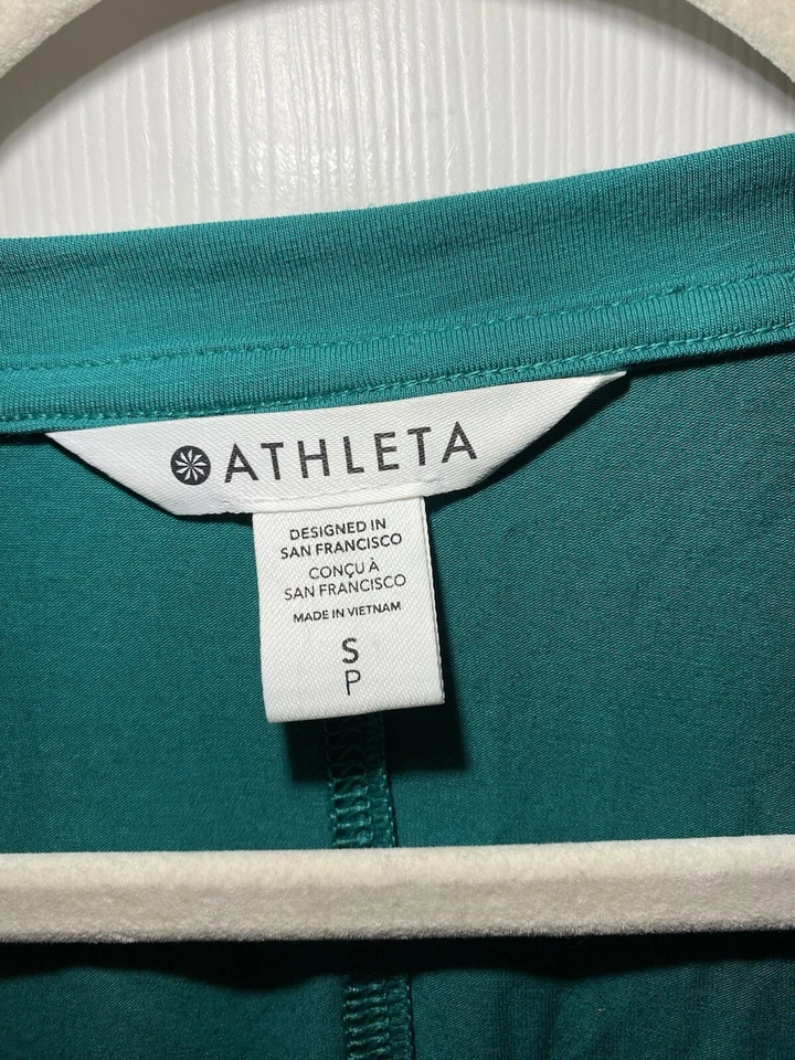 Camisa atlética de manga corta Athleta lados apresurados para mujer mediana espuma de mar B12 Foto 2 de 4