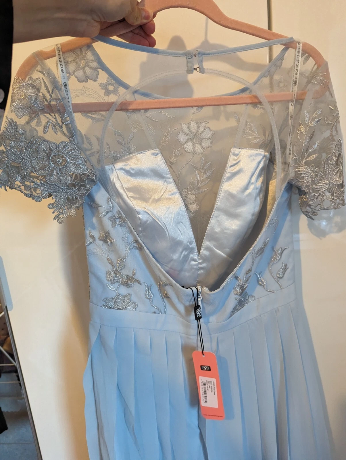 VETEMENTS Abito da damigella d'onore blu ChiChi o abito da ballo UK 8 nuovissimo con etichette