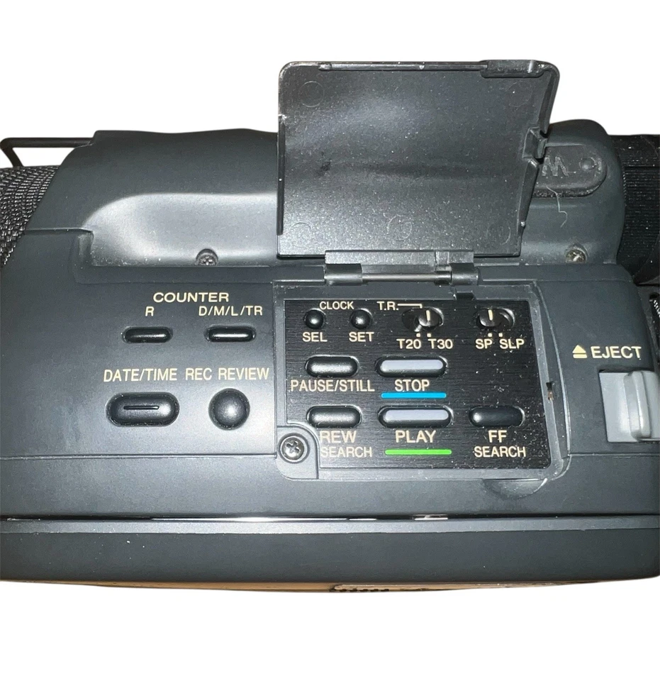 Vintage Panasonic PV-20 Palmcorder Single Hand Movie Camera W/Box & Accessories - Image 4 of 4