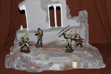 COOL FOAM CAST BOMBED BUILDING DEFENDED BY LI...