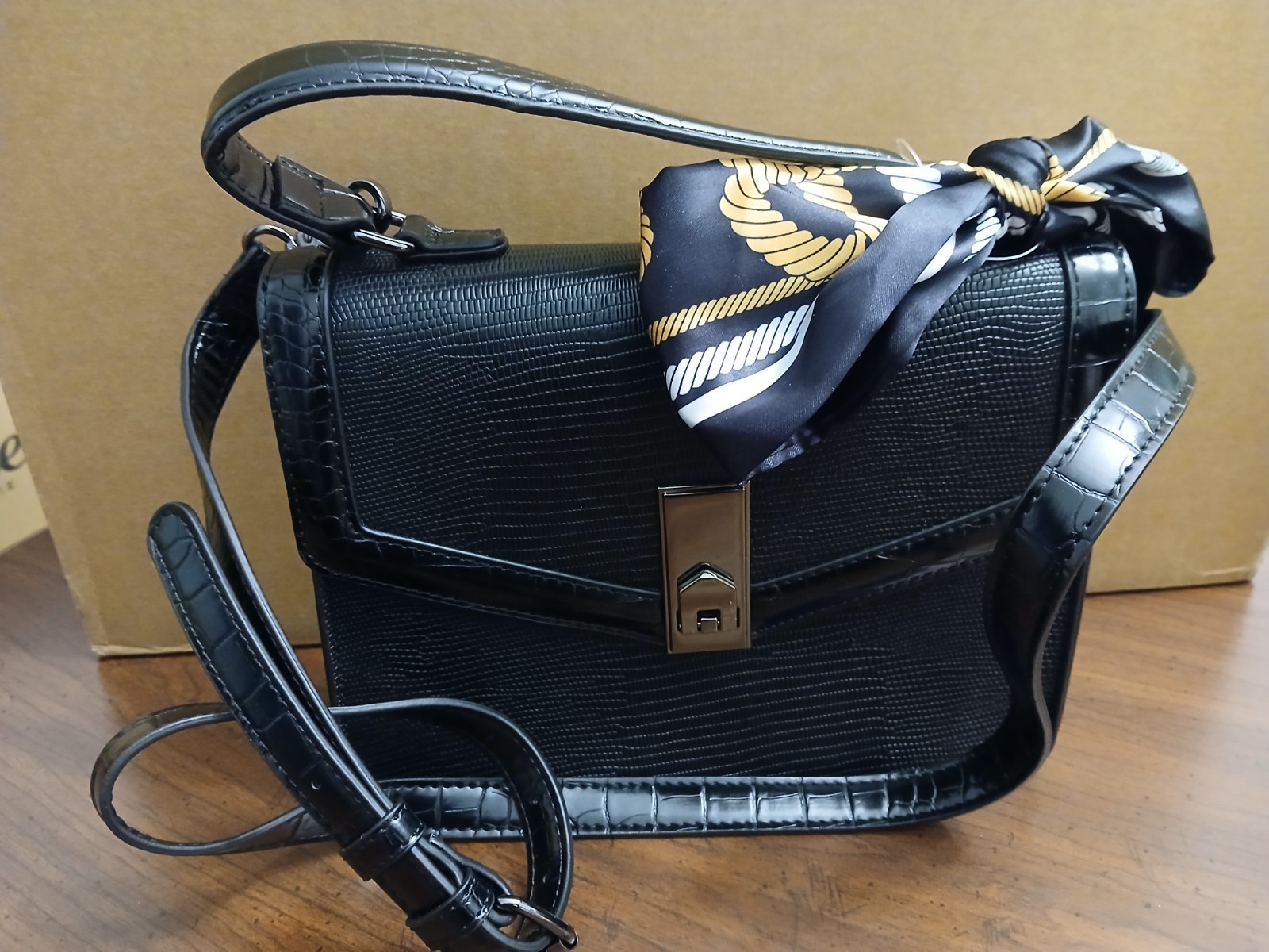 Aldo Landaeriell Black and Faux Snakeskin Handbag with matching Scraf New w Tag