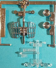 🔥55 CHRYSLER C 300 CHROME GRILL and LIGHTS - MOEBIUS 1201 MODEL KIT PARTS LOT🔥