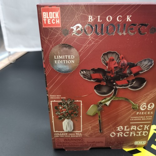 NUOVO BLACK ORCHID Edizione Limitata Horror Bouquet Blocco Botanico Tech Set 69 pz - Foto 2 di 4