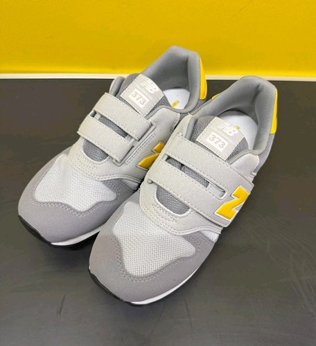 NEW BALANCE YV373AG Sneakers da ginnastica grigie - UK 4,5 / EU 37,5 - Foto 2 di 15