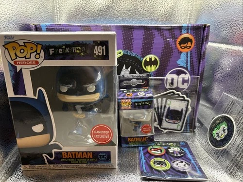 Funko Pop!  Heroes Freakshow Batman  Gamestop Exclusive #491 Box Pins Patch