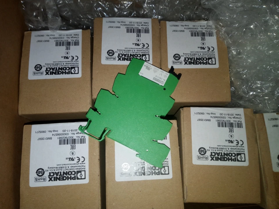 phoenix contact interposing relay ac110v - Image 4 of 4