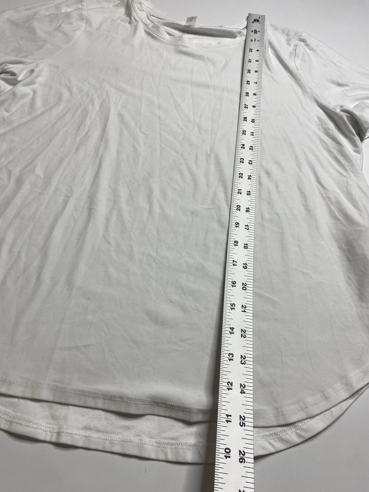 beyond-yoga featherweight on the down low small stain shirt