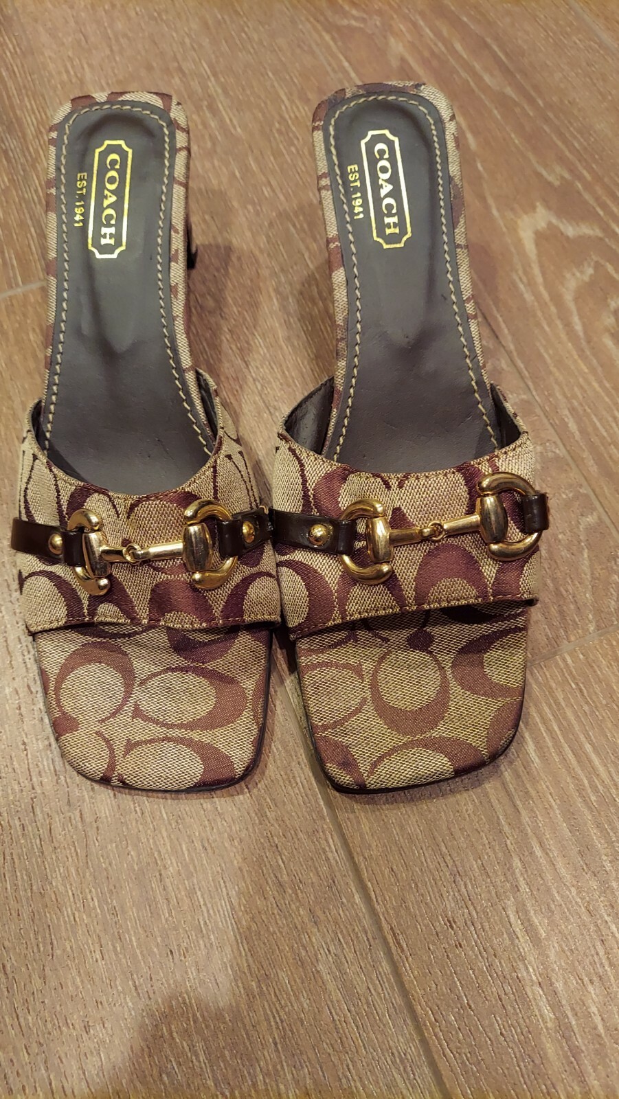 Coach womens brown sandal Gem