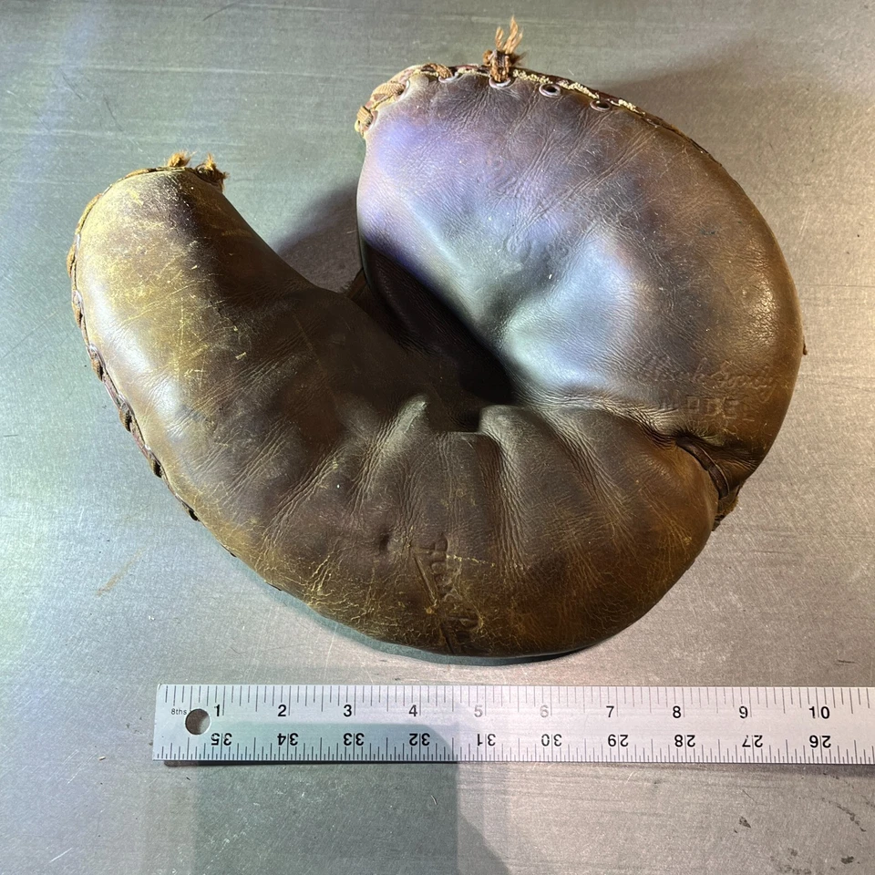 Vintage Macgregor  Baseball Glove Catchers Mitt Gordy Flex-pad RHT G182 - Image 2 of 4