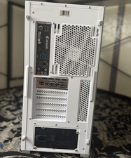 Montech AIR 1000 White ATX Mid Tower Steel/Tempered Glass Case w