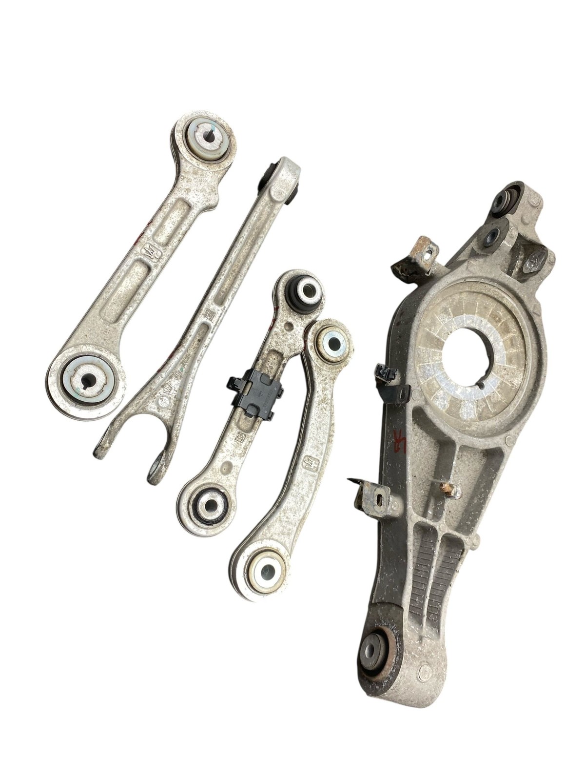2017-2020 MASERATI LEVANTE M161 Rear Left Suspension Low & Upper Control Arm (5)