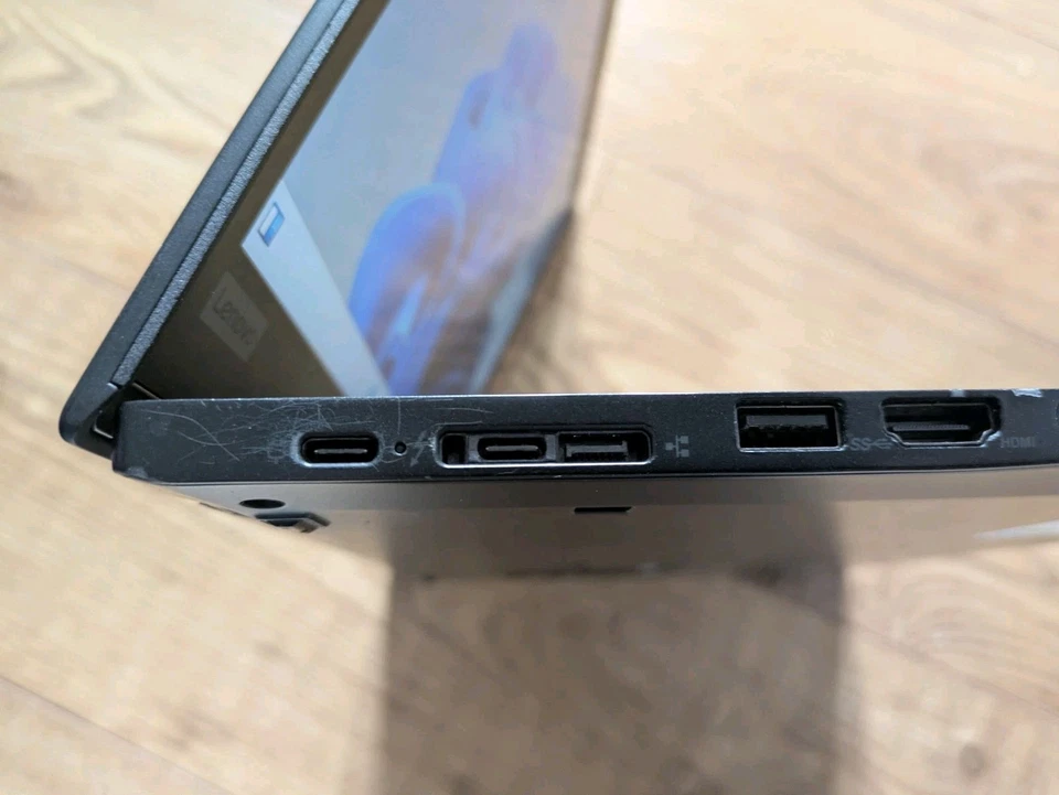 Lenovo ThinkPad T490s · i7-8665U · 16GB · 256GB, photo 4 of 5