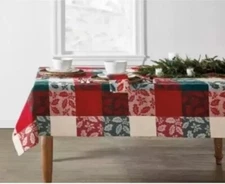 Bee & Willow Holly Jacquard 60”x84” Christmas Holiday Tablecloth Bed Bath Beyond