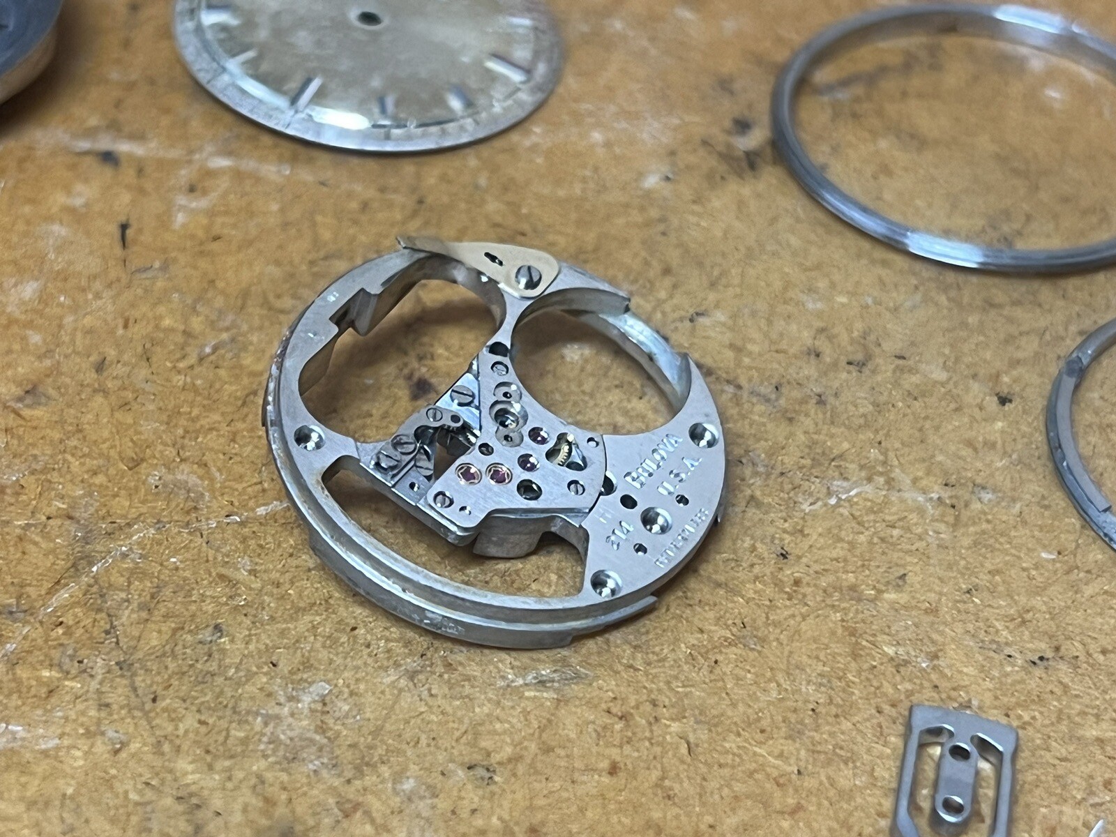 Bulova Collezione Accutron A Prezzi Scontati