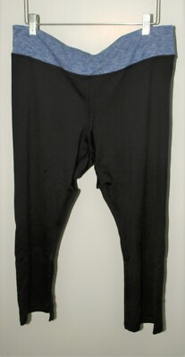039X05 Champion 0C242 Moisture Wicking Stretch Capri LG Black/Blue