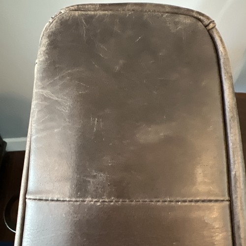 Born Women’s Leather Shoulder Bag Purse Distressed Dark Brown Button Close - Picture 20 of 21