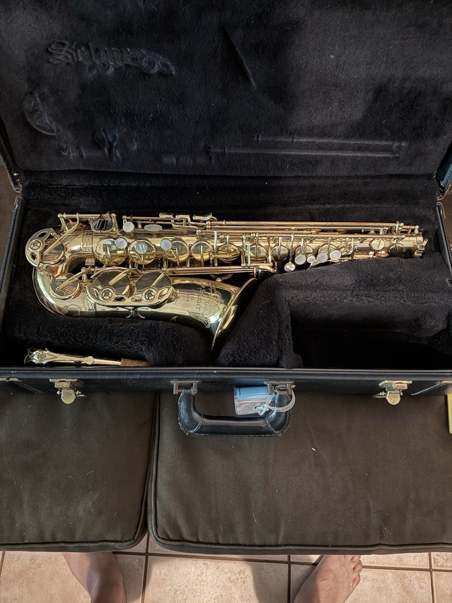 Selmer USA 1980s AS-162 OMEGA Alto Saxophone with Full Body