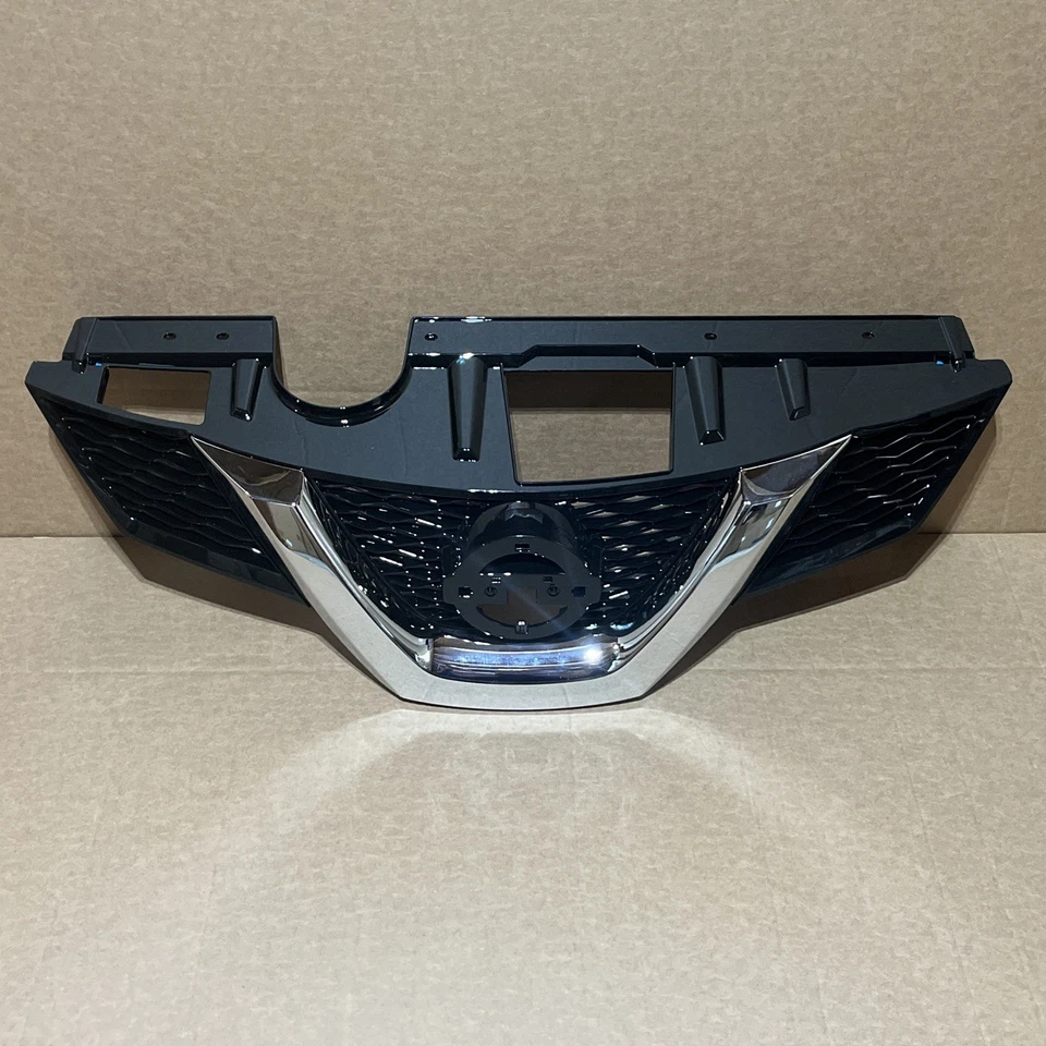 NUEVO para conjunto de parrilla superior parachoques delantero Nissan Rogue 2014-2016 Foto 3 de 4