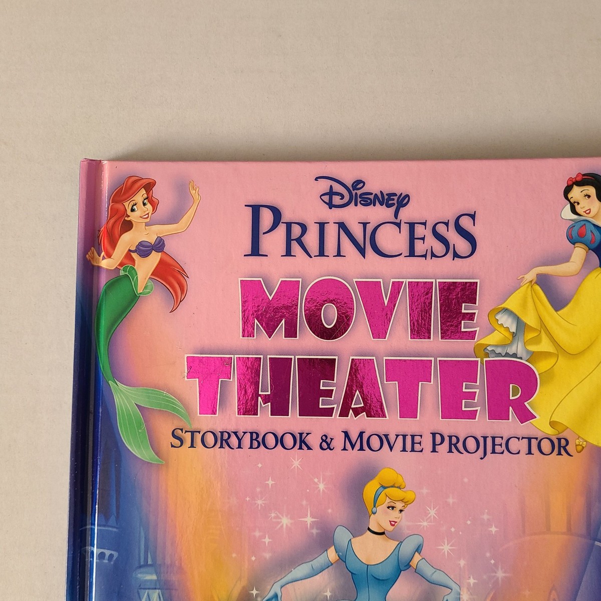 絵本・児童書 Movie Theater storybook&movie projector Amazon.com: Spellbound: Movie Theater Storybook & Movie