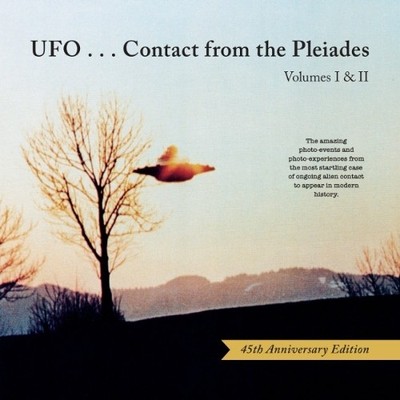 Brit  Elders Le Ufo...Contact from the Pleiades - Volumes I & II, 45t (Hardback)