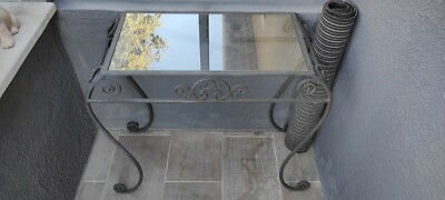 Meuble D'appoint Vintage En Fer Forgé Et Verre - Table D'appoint 60x42x30 Cm - Occasion