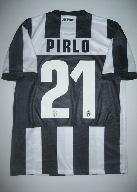 andrea pirlo juventus jersey