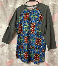 LULAROE Women’s Size 2XL Multi Color Top Raglan Long Sleeves Abstract print