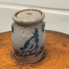 Vtg Rowe PotteryMiniature Covered Butter Crock w/ Chick.  #638