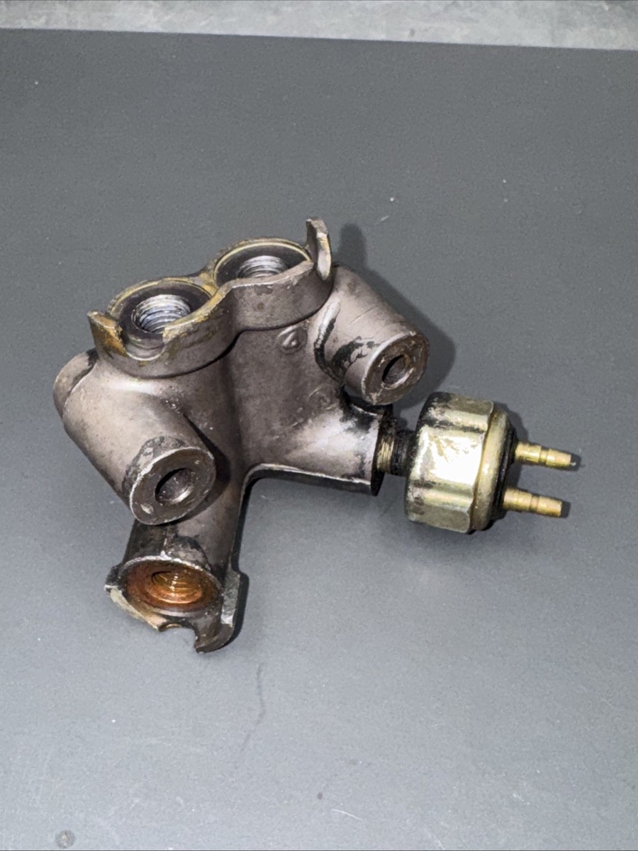 【r1mzkm①】2個 Kawasaki 73-80 KZ Z1 900 1000 A B LTD OEM Dual Front Brake