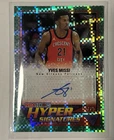 Topps 2025-26 Hoops Hyper Signatures Yves Missi Pelicans HHS-YM Auto /75