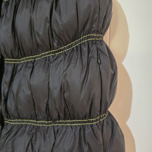 Aje Athletica Ruched Puffer Vest Black Sz XXS/XS Relaxed Pocket Logo Lightweight - Picture 4 of 9