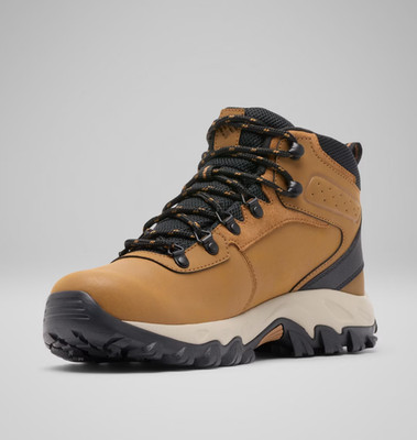 Columbia Men s Newton Ridge Plus II Waterproof Hiking Boot