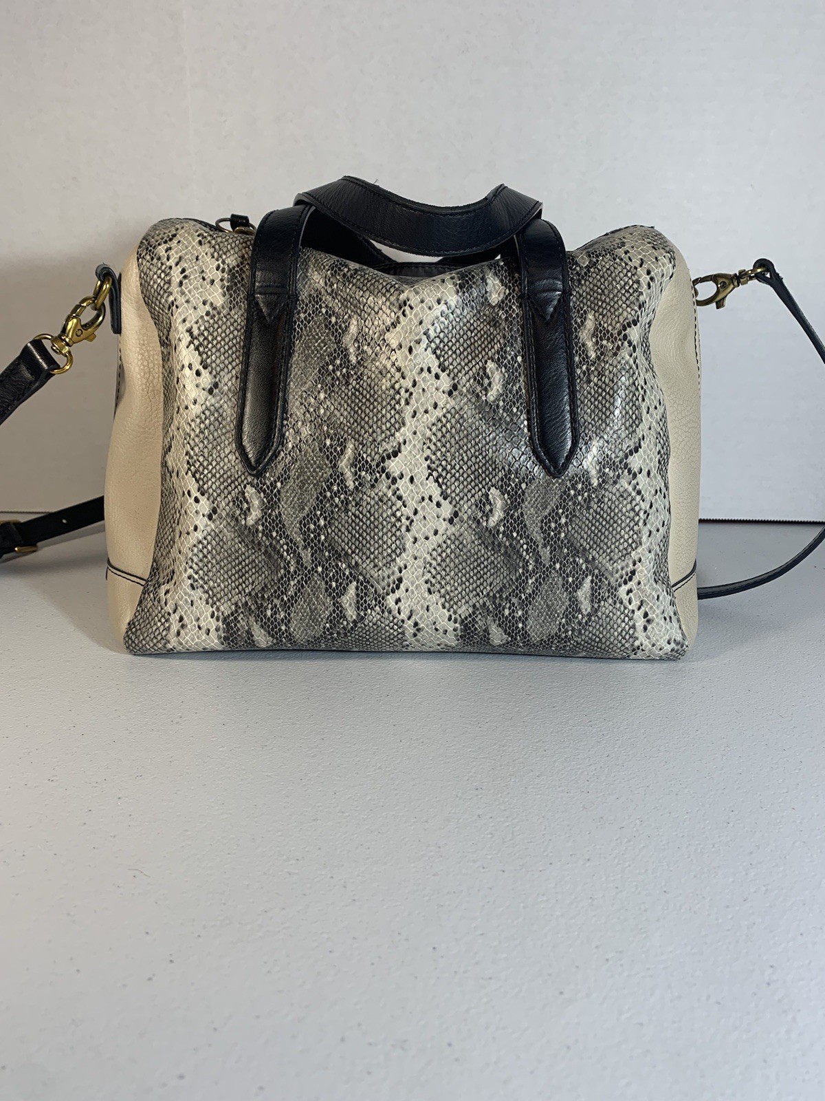 FOSSIL SYDNEY SATCHEL PYTHON SNAKE PRINT - image 1