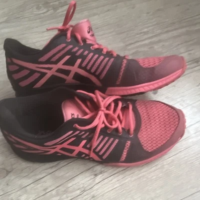 ASICS Baskets Homme running course à pied rose et noir basses à lacets sport - Photo 1/4