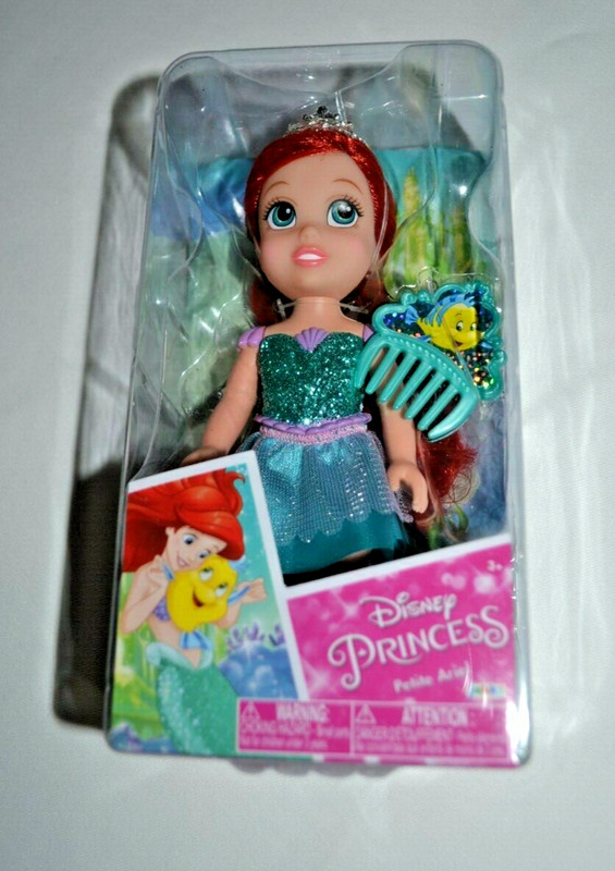 DISNEY 2020 PRINCESS PETITE ARIEL WITH COMB !!