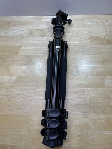 Sirui ET-1004 Aluminum Tripod with E-10 Ball Head